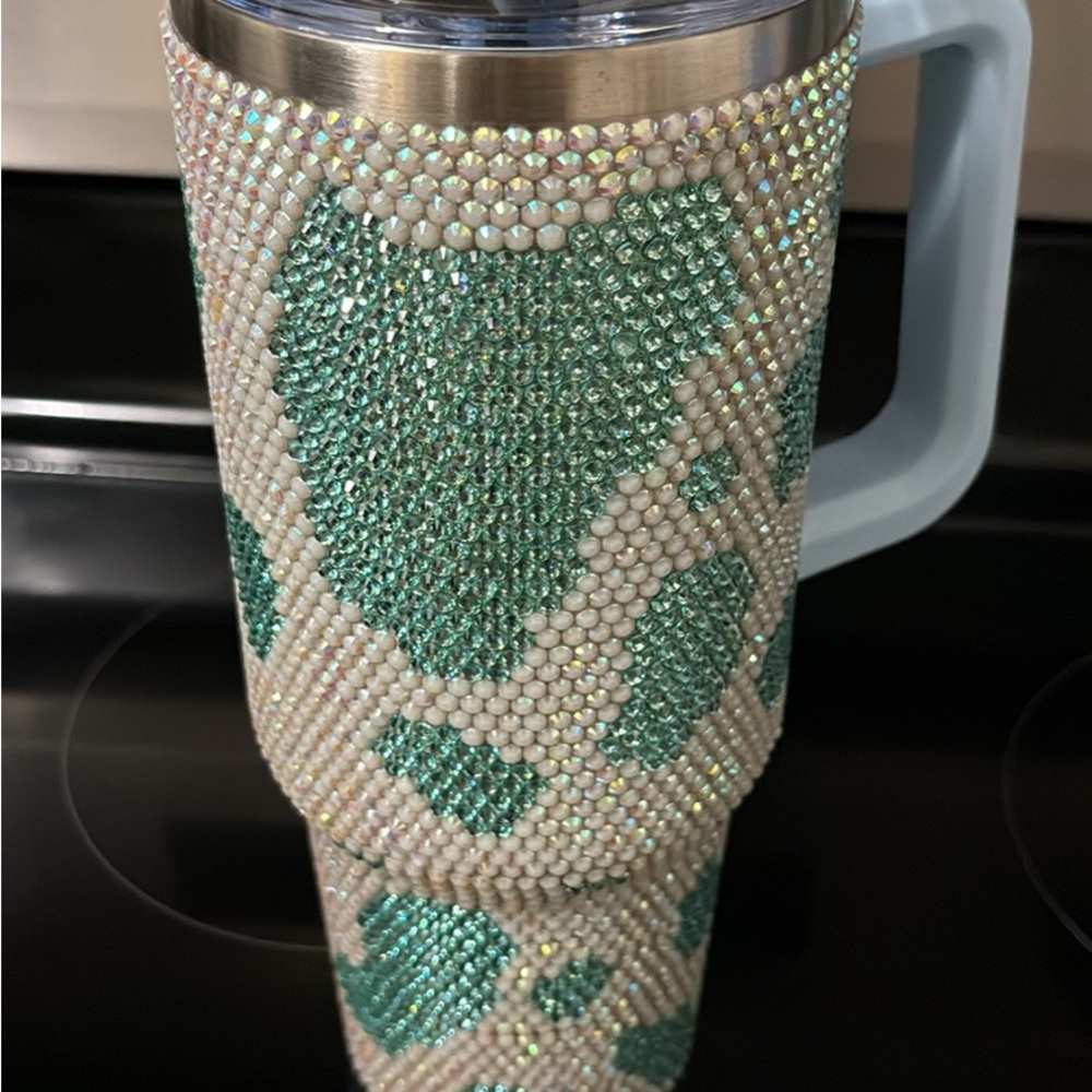 Crystal-Embellished Tumbler with Green and Cream Design